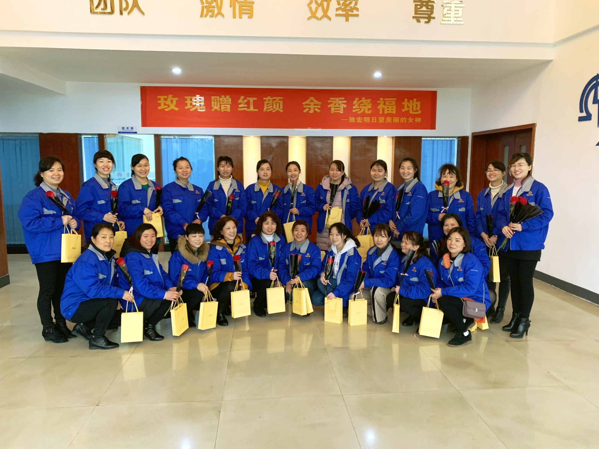 多宝在线,宏明日望,株洲电子科技,湖南电容器,株洲电容器,电容器